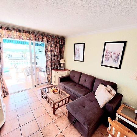 First Line Villa Floor Studio Apartment With Amazing Sea View Air Conditioned Just 50M From The Beach Costa Adeje  Exterior photo